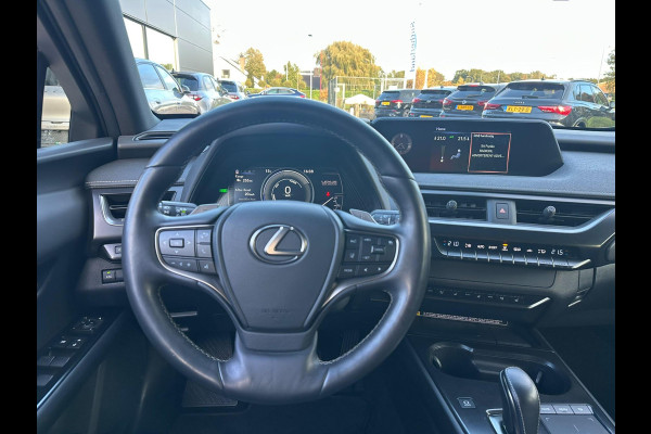 Lexus UX 300e Luxury 54 kWh | Leder | Stoelverwarming/Koeling |  Bestuurdersstoel Met Geheugen