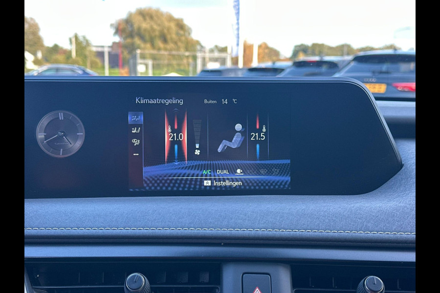 Lexus UX 300e Luxury 54 kWh | Leder | Stoelverwarming/Koeling |  Bestuurdersstoel Met Geheugen