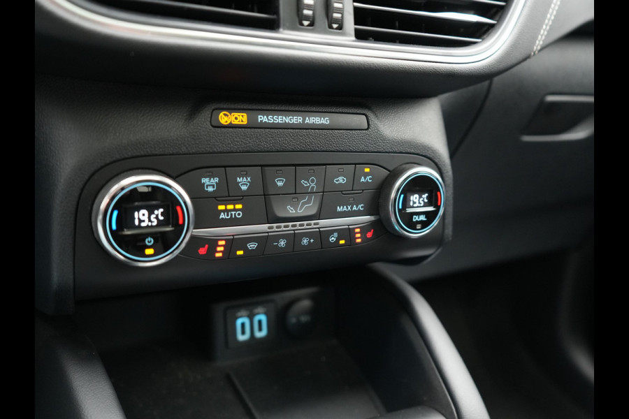 Ford Kuga 2.5 PHEV Vignale 225pk Dealer O.H | Trekhaak Af Fabriek | Panodak | Adaptive Cruise | 360 Camera | Bang & Olufsen | Head Up | Lederen Sportstoelen Memory & Verwarmd | Keyless | Apple Carplay | Navigatie | Virtual | DAB | 18"L.M | Plug In Hybrid |