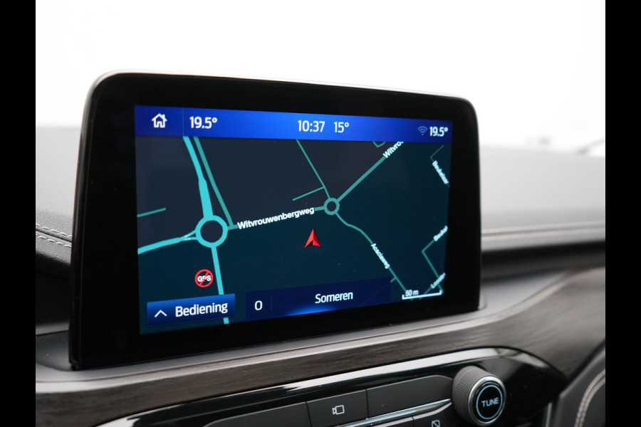 Ford Kuga 2.5 PHEV Vignale 225pk Dealer O.H | Trekhaak Af Fabriek | Panodak | Adaptive Cruise | 360 Camera | Bang & Olufsen | Head Up | Lederen Sportstoelen Memory & Verwarmd | Keyless | Apple Carplay | Navigatie | Virtual | DAB | 18"L.M | Plug In Hybrid |
