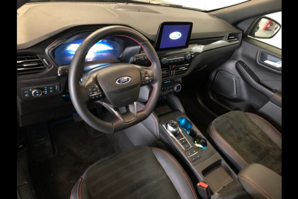 Ford Kuga 2.5 PHEV ST-Line X - Automaat - Parkeerhulp V+A - Navi - Winterpakket - Elec.klep