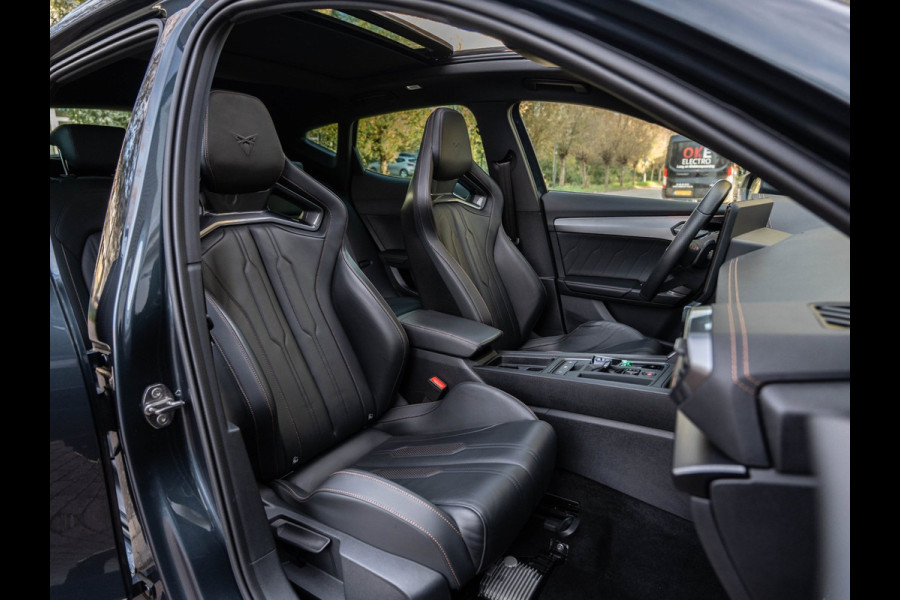 CUPRA Formentor 1.4 e-Hybrid VZ Copper Edition Pano/Schaalstoelen/Camera