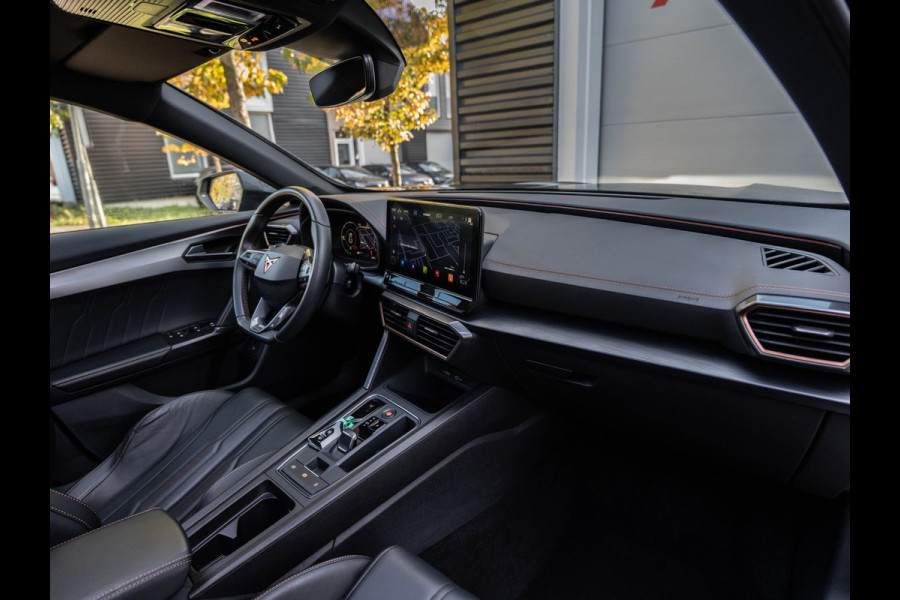 CUPRA Formentor 1.4 e-Hybrid VZ Copper Edition Pano/Schaalstoelen/Camera