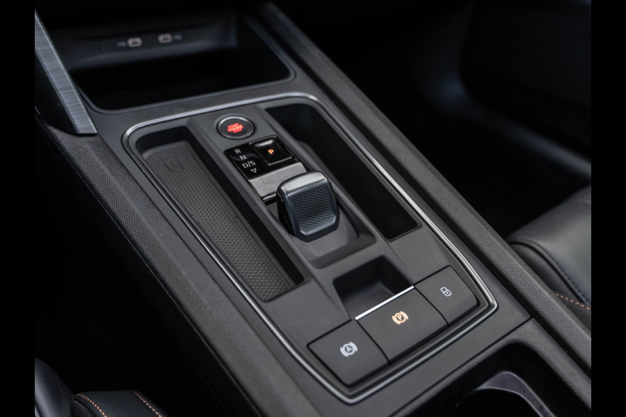 CUPRA Formentor 1.4 e-Hybrid VZ Copper Edition Pano/Schaalstoelen/Camera