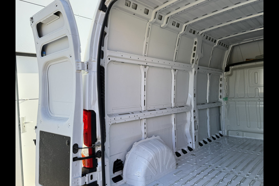Fiat Ducato 79kWh 122PK Elektrisch! L3H3 BEV Snelladen LED Airco Parkeersensoren Achter