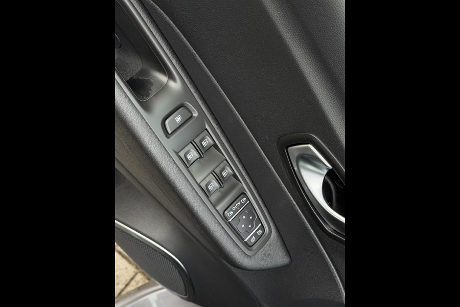 Renault Captur 0.9 TCe Intens NL-AUTO | PARKEERCAMERA | NAVI