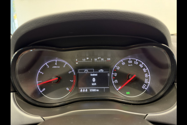 Opel Corsa 1.4 Favourite 5-Drs. Airco CruiseControl Navigatie