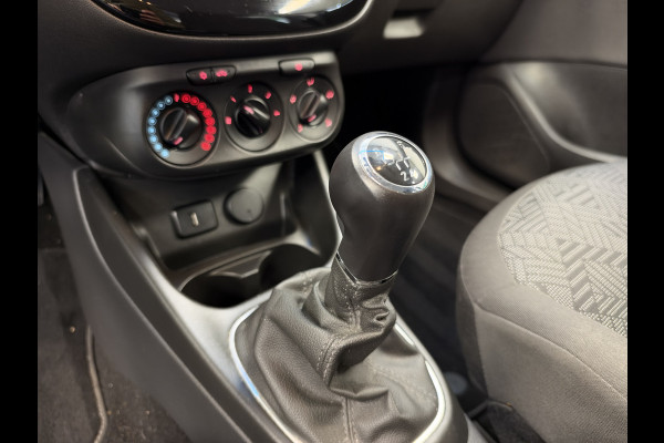 Opel Corsa 1.4 Favourite 5-Drs. Airco CruiseControl Navigatie