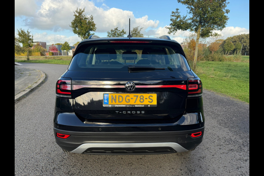 Volkswagen T-Cross 1.0 TSI Life | Lichtmetalen-Velgen | Airco | Lane assist | Inklapbare spiegels | Hoge instap