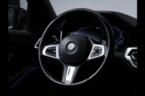 BMW 3 Serie Touring 330e High Executive Sport SOH 90,5% (PANORAMADAK,APPLE CARPLAY,NAVI,CAMERA,SFEERVERLICHTING,LED,SPORTSTOELEN)