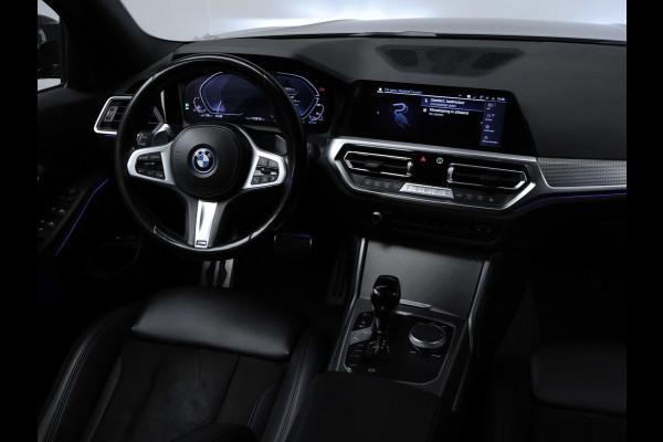 BMW 3 Serie Touring 330e High Executive Sport SOH 90,5% (PANORAMADAK,APPLE CARPLAY,NAVI,CAMERA,SFEERVERLICHTING,LED,SPORTSTOELEN)