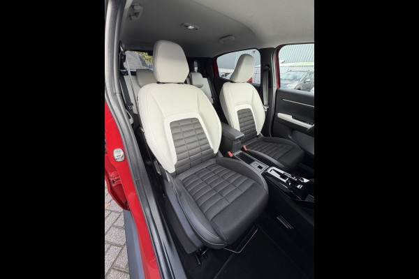 Citroën C3 Aircross 145pk Hybrid Max (Camera - Parkeersensoren V+A - LED - Navigatie - Automatische Airco - Dodehoek detectie - Apple Carplay)