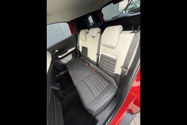 Citroën C3 Aircross 145pk Hybrid Max (Camera - Parkeersensoren V+A - LED - Navigatie - Automatische Airco - Dodehoek detectie - Apple Carplay)