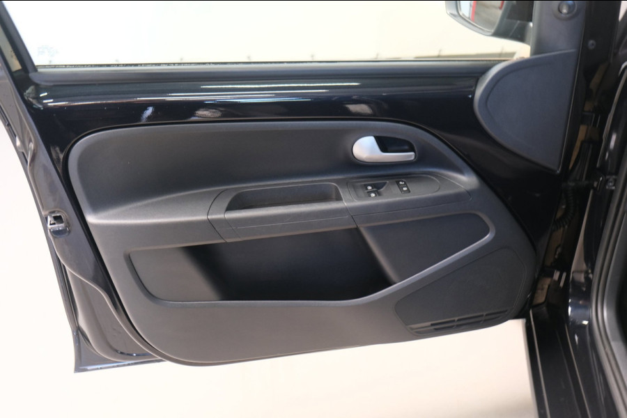 Volkswagen up! 1.0 5 Deurs - N.A.P. Airco.
