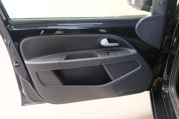 Volkswagen up! 1.0 5 Deurs - N.A.P. Airco.