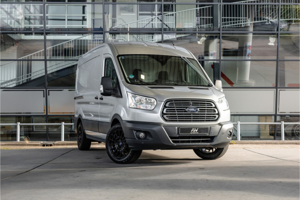 Ford Transit 310 2.0 TDCI L2H2 | CarPlay | Navigatie | Camera | BOTT Inrichting | Airco | 3-Zitter | Cruise control