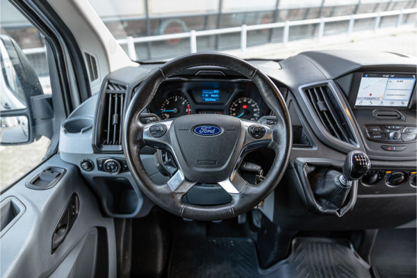 Ford Transit 310 2.0 TDCI L2H2 | CarPlay | Navigatie | Camera | BOTT Inrichting | Airco | 3-Zitter | Cruise control