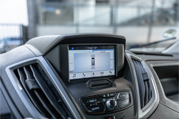 Ford Transit 310 2.0 TDCI L2H2 | CarPlay | Navigatie | Camera | BOTT Inrichting | Airco | 3-Zitter | Cruise control