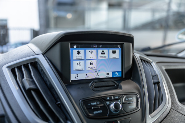 Ford Transit 310 2.0 TDCI L2H2 | CarPlay | Navigatie | Camera | BOTT Inrichting | Airco | 3-Zitter | Cruise control
