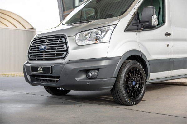 Ford Transit 310 2.0 TDCI L2H2 | CarPlay | Navigatie | Camera | BOTT Inrichting | Airco | 3-Zitter | Cruise control