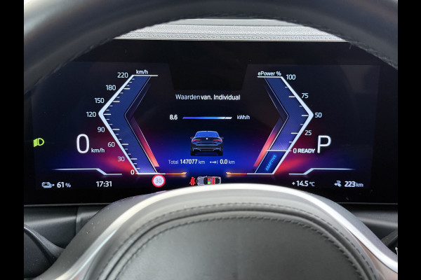 BMW i4 eDrive40 340PK 84kWh High Executive SOH 94% Leder Sportstoelen+Verwarmd Head-Up Display Camera Navi 3-Zone Ecc Live cockpit pro Laserlicht Elek.Achterklep Privacy Glas Isofix Wifi Bluetooth DAB Regen/Lichtsensor Draadloze lader 1e Eigenaar Dealeronderhouden Origineel Nederlandse Auto