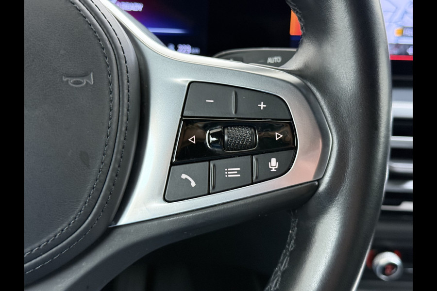 BMW i4 eDrive40 340PK 84kWh High Executive SOH 94% Leder Sportstoelen+Verwarmd Head-Up Display Camera Navi 3-Zone Ecc Live cockpit pro Laserlicht Elek.Achterklep Privacy Glas Isofix Wifi Bluetooth DAB Regen/Lichtsensor Draadloze lader 1e Eigenaar Dealeronderhouden Origineel Nederlandse Auto