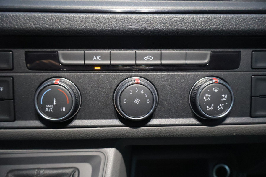 Volkswagen Crafter 2.0 TDI 140pk L3 H3 Automaat Airco Navigatie Led (Wordt verwacht)