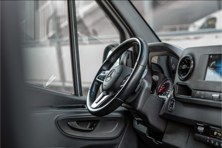 Mercedes-Benz Sprinter 315 1.9 CDI | ACC | Camera | CarPlay | Climate control | 3-Zitter | DAB | PDC V+A | Dealer onderhouden | Nieuwe APK