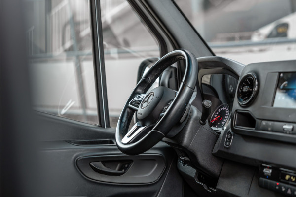 Mercedes-Benz Sprinter 315 1.9 CDI | ACC | Camera | CarPlay | Climate control | 3-Zitter | DAB | PDC V+A | Dealer onderhouden | Nieuwe APK