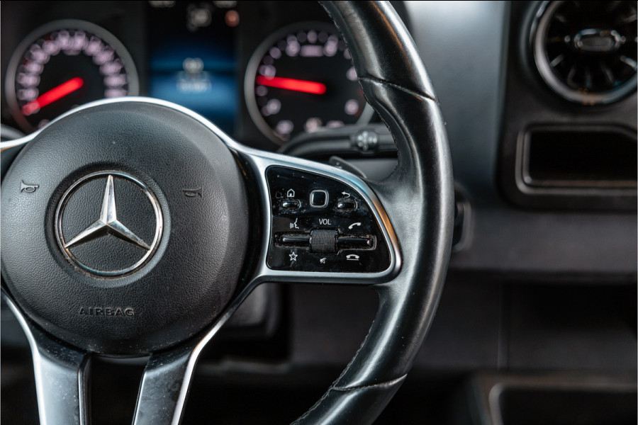 Mercedes-Benz Sprinter 315 1.9 CDI | ACC | Camera | CarPlay | Climate control | 3-Zitter | DAB | PDC V+A | Dealer onderhouden | Nieuwe APK