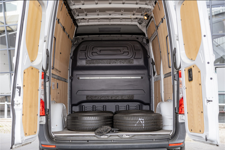Mercedes-Benz Sprinter 315 1.9 CDI | ACC | Camera | CarPlay | Climate control | 3-Zitter | DAB | PDC V+A | Dealer onderhouden | Nieuwe APK