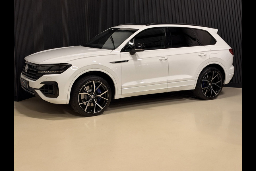 Volkswagen Touareg 3.0 TSi eHybrid 4MOTION R | 462PK | PANO | TREKHAAK | INCL. BTW!