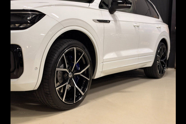 Volkswagen Touareg 3.0 TSi eHybrid 4MOTION R | 462PK | PANO | TREKHAAK | INCL. BTW!