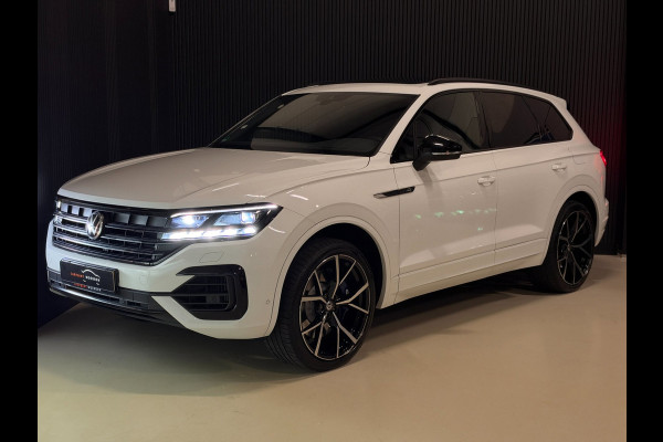 Volkswagen Touareg 3.0 TSi eHybrid 4MOTION R | 462PK | PANO | TREKHAAK | INCL. BTW!