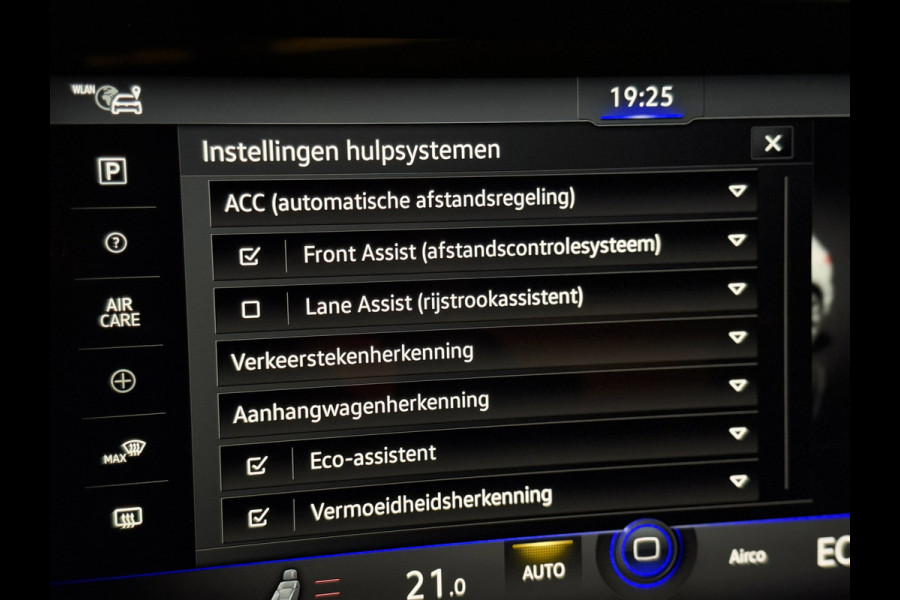 Volkswagen Touareg 3.0 TSi eHybrid 4MOTION R | 462PK | PANO | TREKHAAK | INCL. BTW!