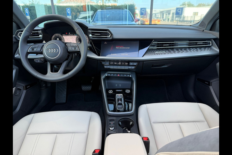 Audi A3 Sportback 40 TFSI e Advanced edition - Automaat - Pano/Schuifdak - Leder - Navi - Org.NL
