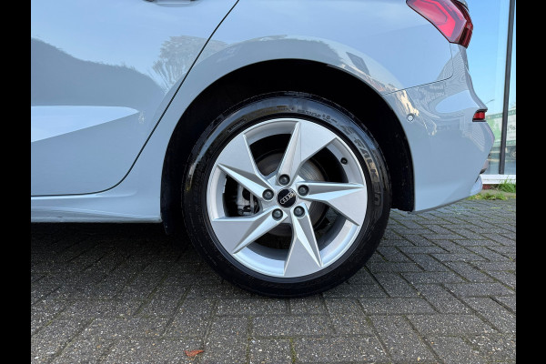 Audi A3 Sportback 40 TFSI e Advanced edition - Automaat - Pano/Schuifdak - Leder - Navi - Org.NL