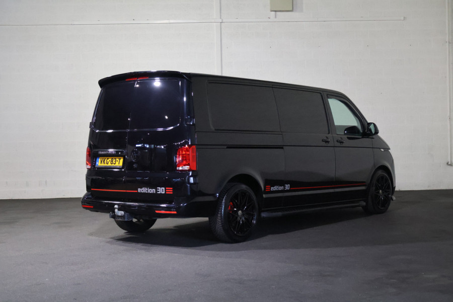 Volkswagen Transporter 2.0 TDI 150pk L2 H1 35 Jaar Derks Editie