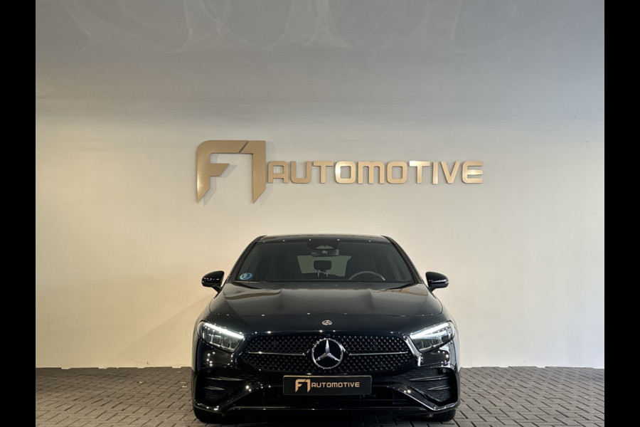 Mercedes-Benz A-Klasse 180 AMG Stoelverwarming|Camera|Sfeerverlichting