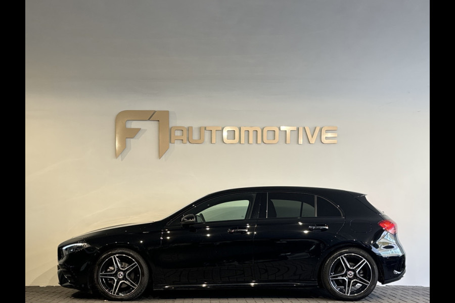 Mercedes-Benz A-Klasse 180 AMG Stoelverwarming|Camera|Sfeerverlichting
