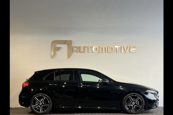 Mercedes-Benz A-Klasse 180 AMG Stoelverwarming|Camera|Sfeerverlichting
