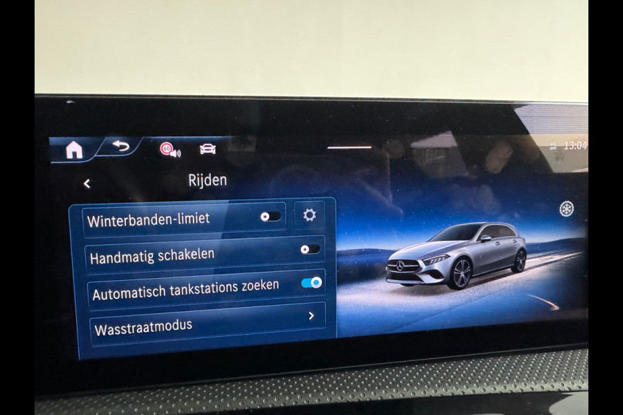 Mercedes-Benz A-Klasse 180 AMG Stoelverwarming|Camera|Sfeerverlichting