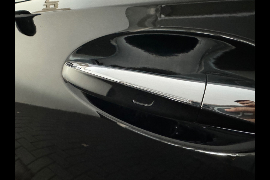 Mercedes-Benz A-Klasse 180 AMG Stoelverwarming|Camera|Sfeerverlichting