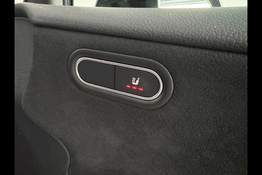 Mercedes-Benz A-Klasse 180 AMG Stoelverwarming|Camera|Sfeerverlichting