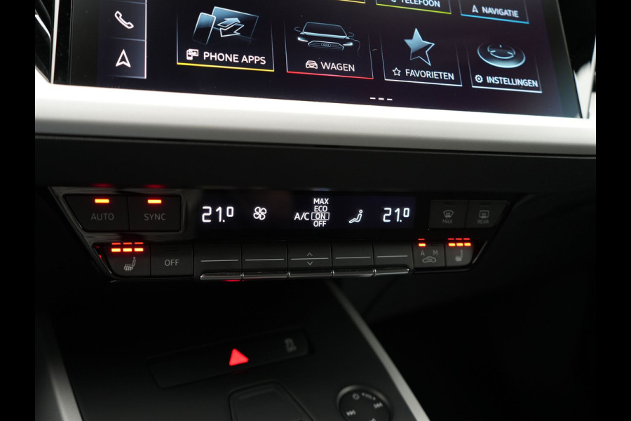 Audi Q4 e-tron 50 quattro Advanced edition 82 kWh 300pk Dealer O.H. | Apple Carplay | Voorstoelen Verwarmd | Navigatie Plus | 19"L.M | LED | Cruise Control | DAB | Virtual |