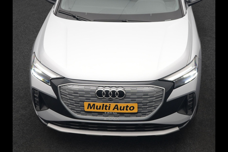 Audi Q4 e-tron 50 quattro Advanced edition 82 kWh 300pk Dealer O.H. | Apple Carplay | Voorstoelen Verwarmd | Navigatie Plus | 19"L.M | LED | Cruise Control | DAB | Virtual |
