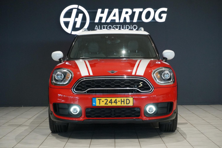 MINI Countryman 1.5 Cooper S E ALL4 225PK + PANORAMA / HEAD-UP / CAMERA / STOELVERWARMING