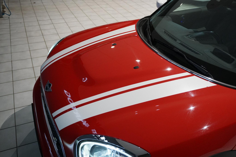 MINI Countryman 1.5 Cooper S E ALL4 225PK + PANORAMA / HEAD-UP / CAMERA / STOELVERWARMING