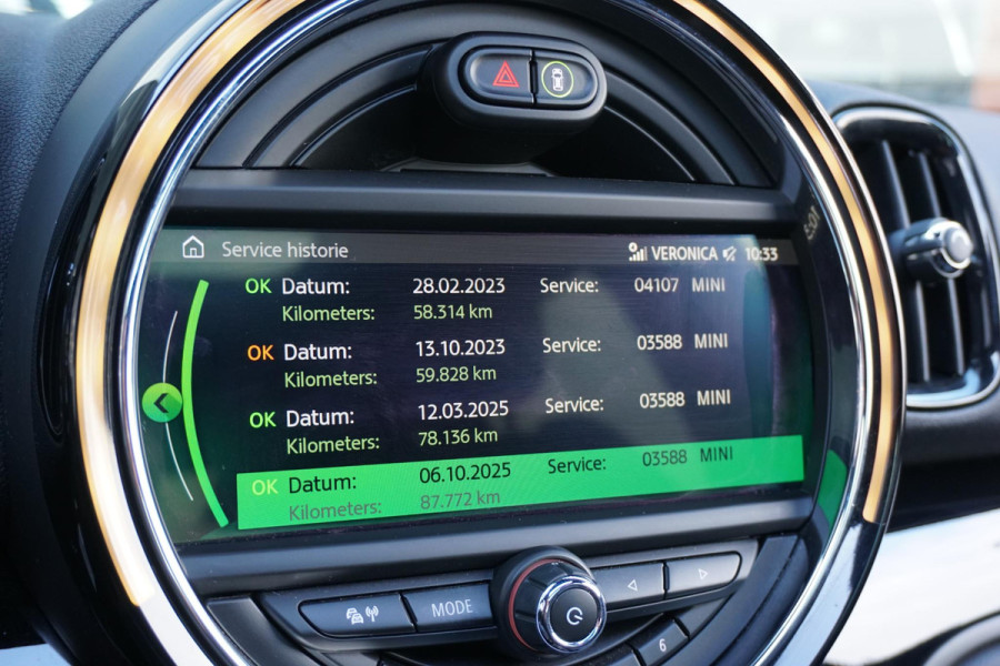 MINI Countryman 1.5 Cooper S E ALL4 225PK + PANORAMA / HEAD-UP / CAMERA / STOELVERWARMING