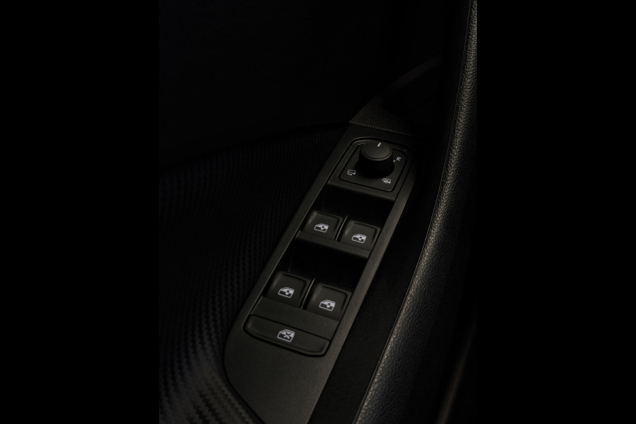 Škoda SCALA 1.0 TSI Monte Carlo Pano Camera CarPlay